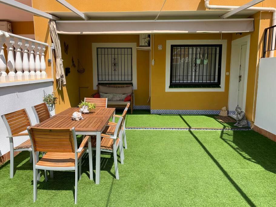 Apartment Apartamento Terraza Arenales del Sol